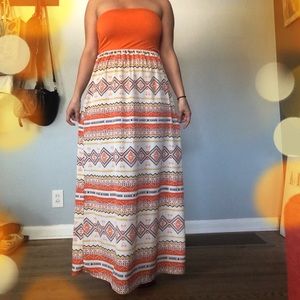 🧡Strapless maxi dress 🧡